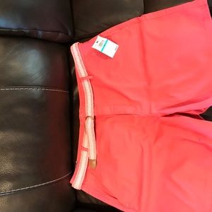 Gloria Vanderbilt shorts with belt, size 16, color: coral punch.